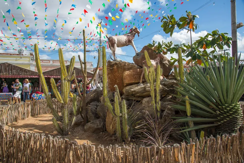 As vagas da Prefeitura para trabalhar durante a Festa do Bode Rei já estão disponíveis no SIMEC